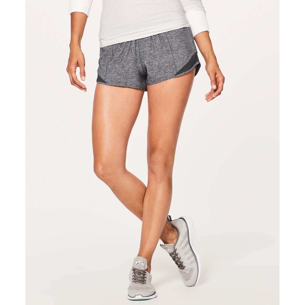 Lululemon Hotty Hot Shorts II 2.5" Lined Womens 6 Heather Grey Black Running Gym